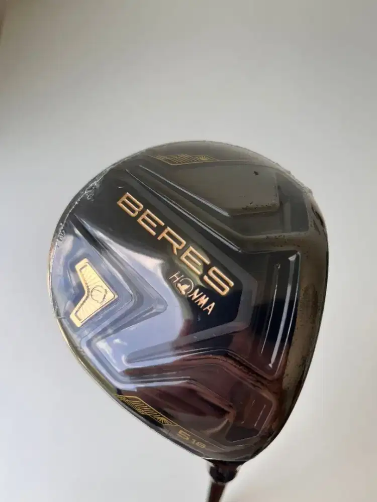 Honma BERES Black W5, ARMRQ Flex R New