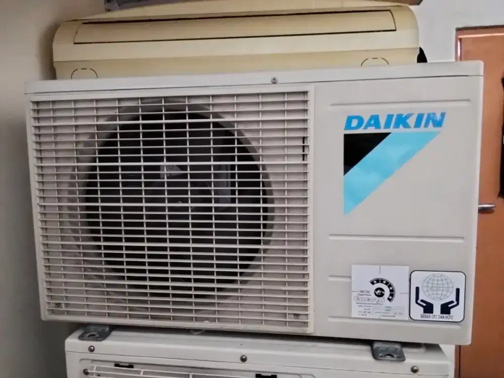 Outdor ac Daikin 1pk R32