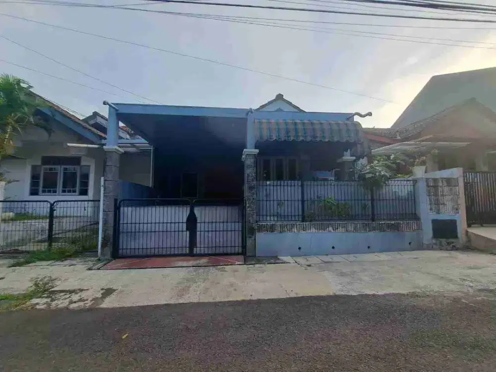Rumah Luas Harga Murah di Griya Loka BSD