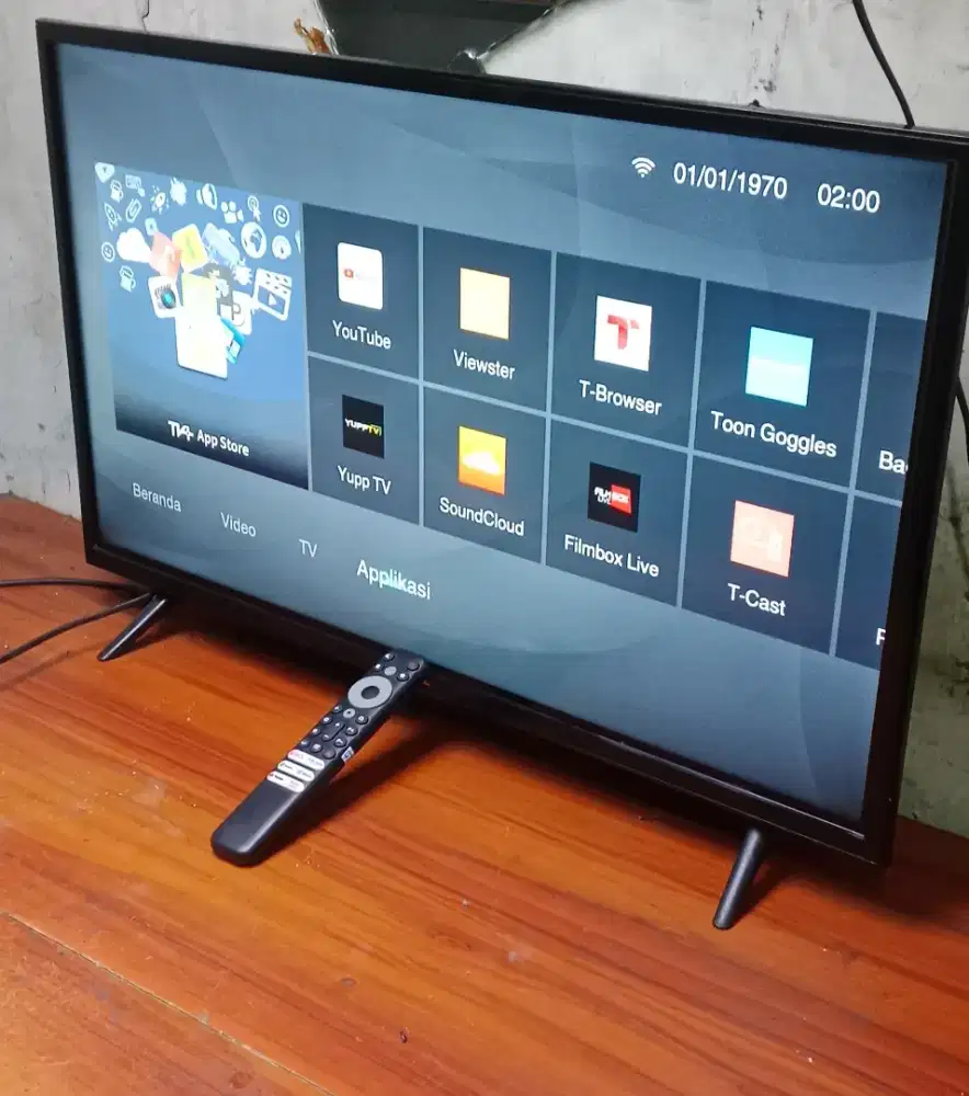 Dijual tv led 32 in TCL SMART DIGITAL NORMAL mesin masih ori