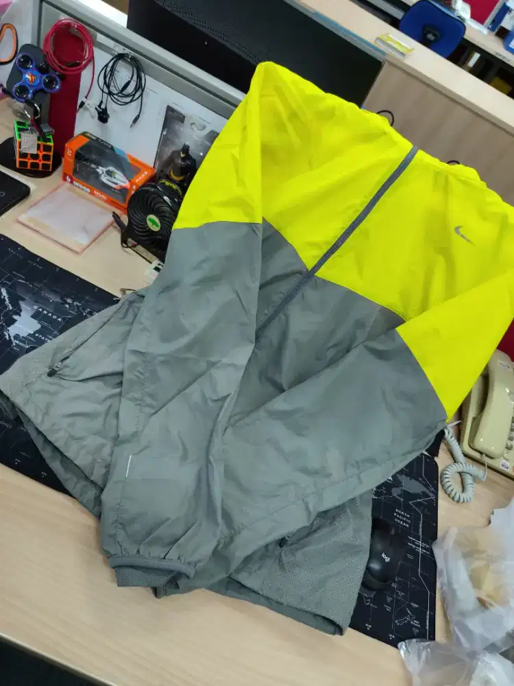 Nike Running Jacket Original Size L to XL