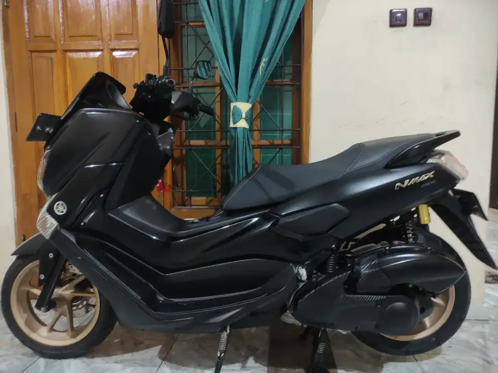 Simpanan low km nmax old non abs super mulus ful ori jarang ada