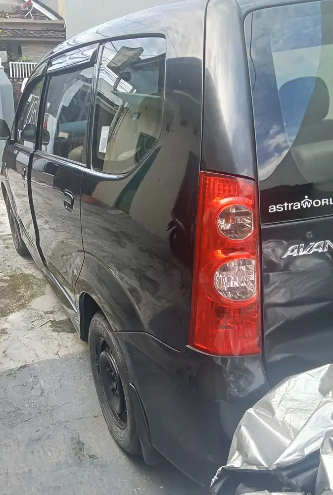 Toyota Avanza 2010 Bensin