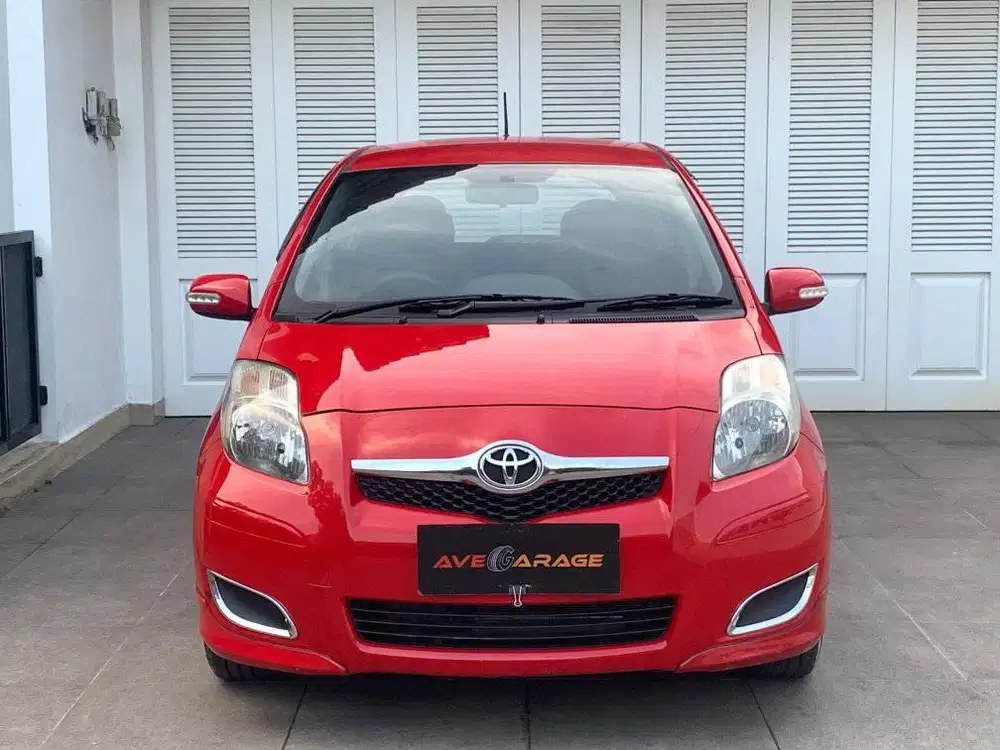 TOYOTA YARIS 1.5 E MANUAL 2009