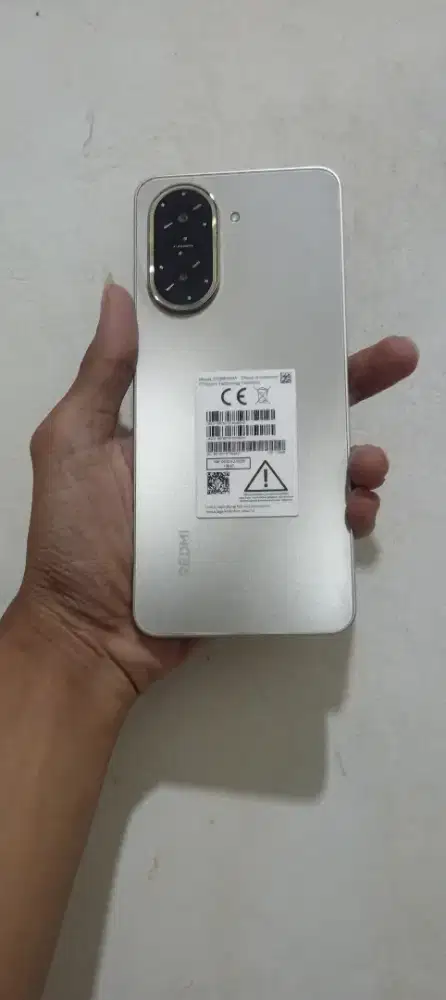 redmi a5 ram 4+4/128 nominus hp aja