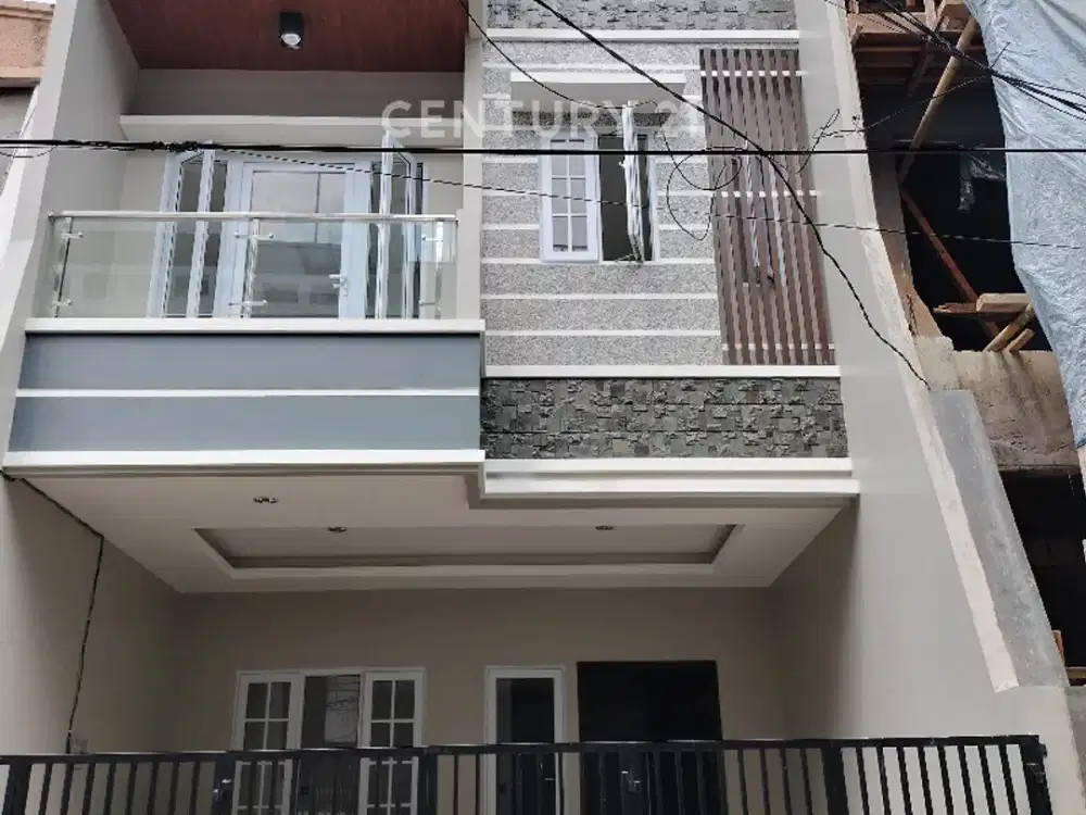 Djual Rumah Baru 3.5 Lantai - Mandal Barat - Tomang