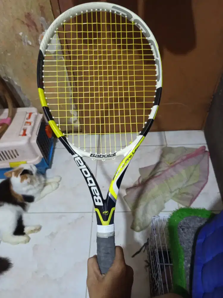 Jual cepat Raket merek babolat