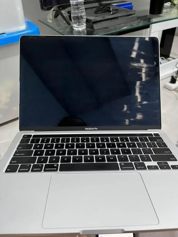 Macbook Pro Touch Bar 2020 Ram 8 gb SSD 256 gb