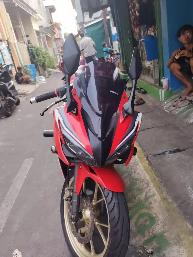 Honda CBR 150 2019