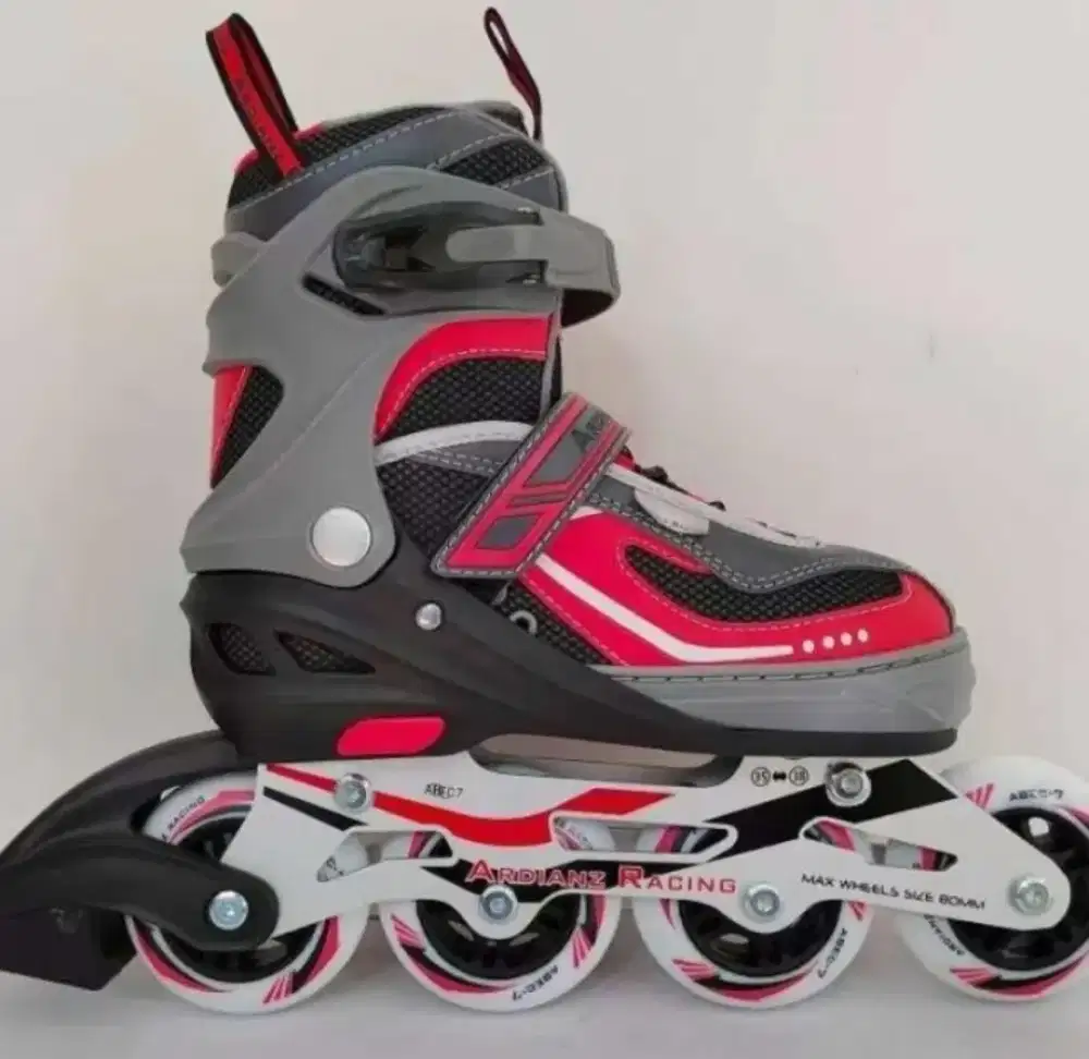 sepatu roda merek ardianz racing warna merah hitam size 36-37-38