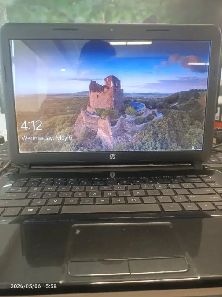 Dijual laptop HP-14 D014AU