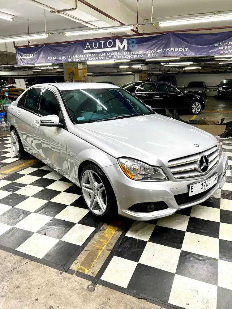 Mercedes Benz C200 CGI (W204) 2011