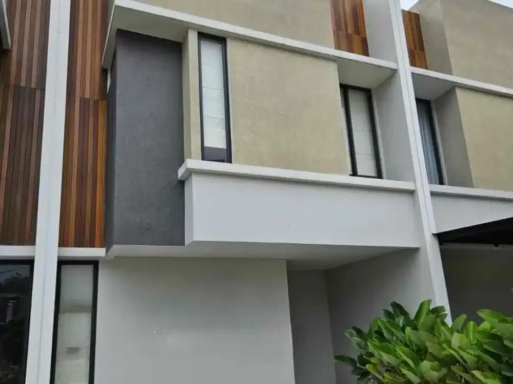 Dijual Rumah Modern Minimalis Siap Huni Carport 2 Mobil di U Ville, Bintaro Jaya, Tangerang Selatan
