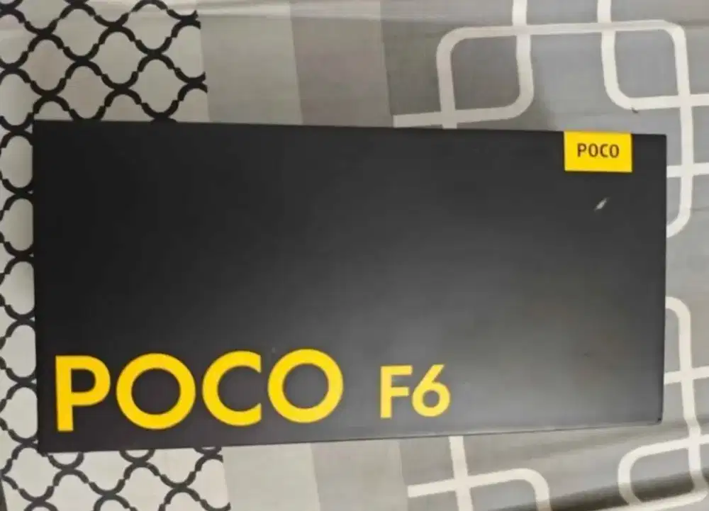 Poco F6 12/512 Like New Green