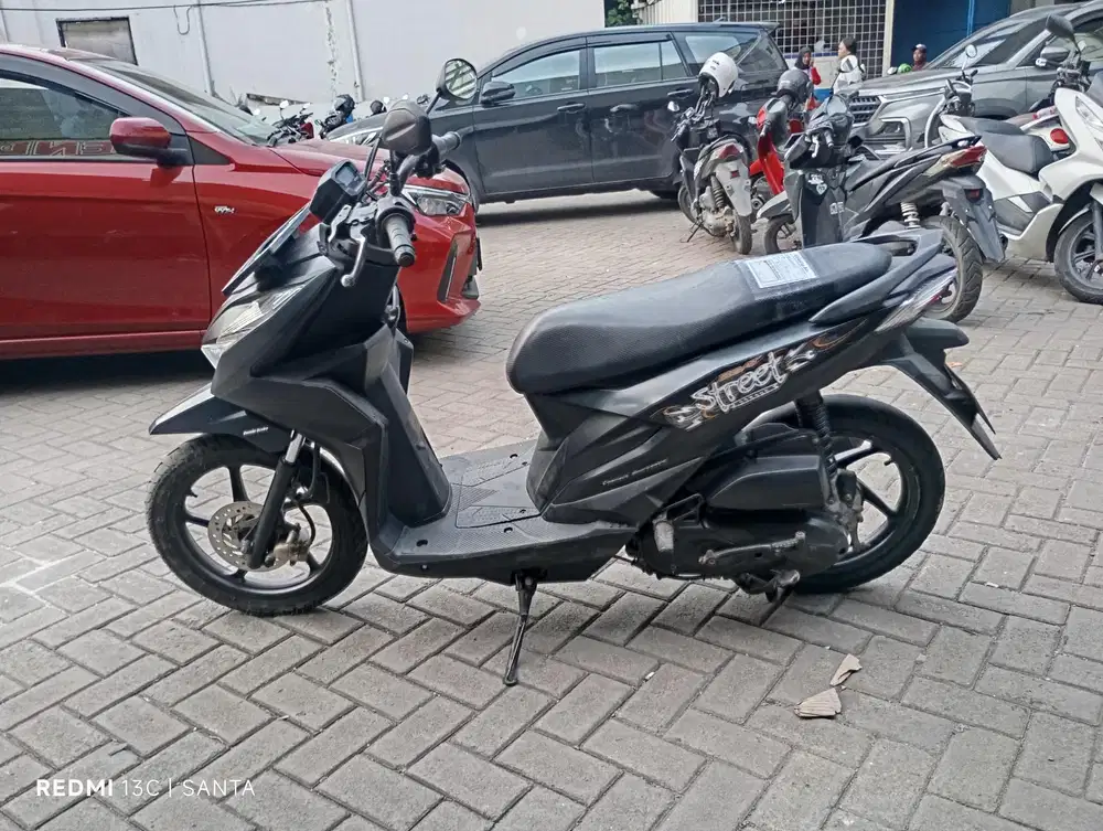 Honda beat street Tahun 2022 Free Balik Nama