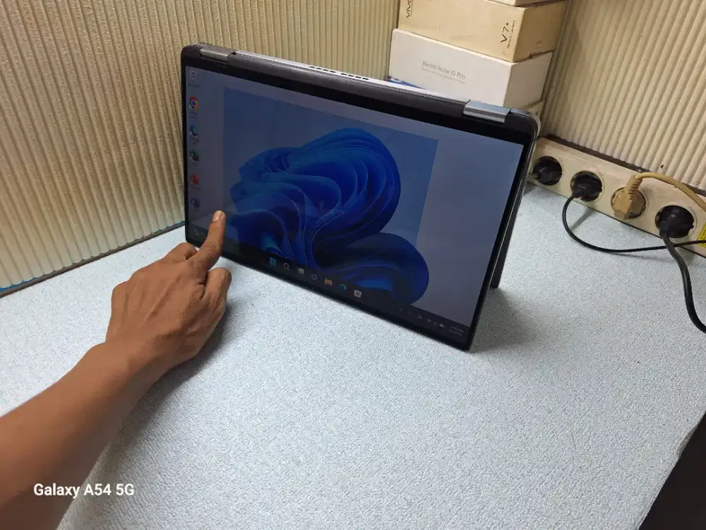 Laptop Dell Latitude 7400 2-in-1