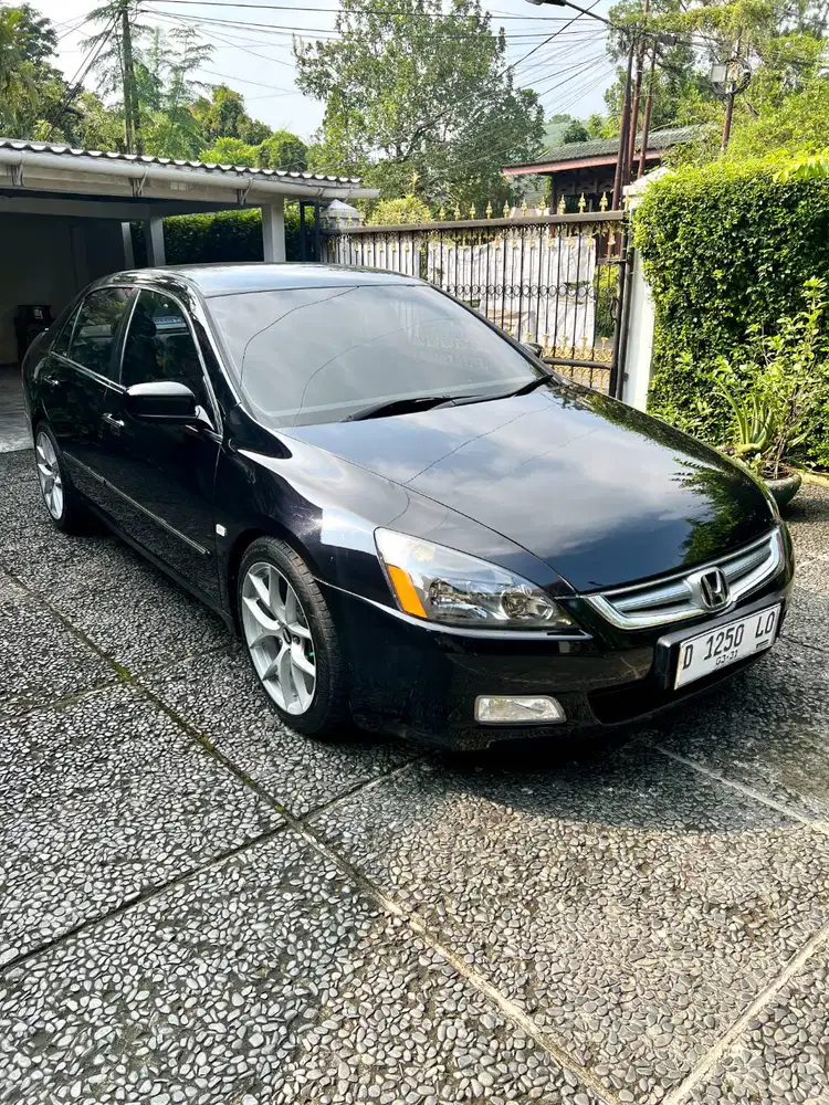 Honda Accord 2.4 VTiL (CM5) 2005