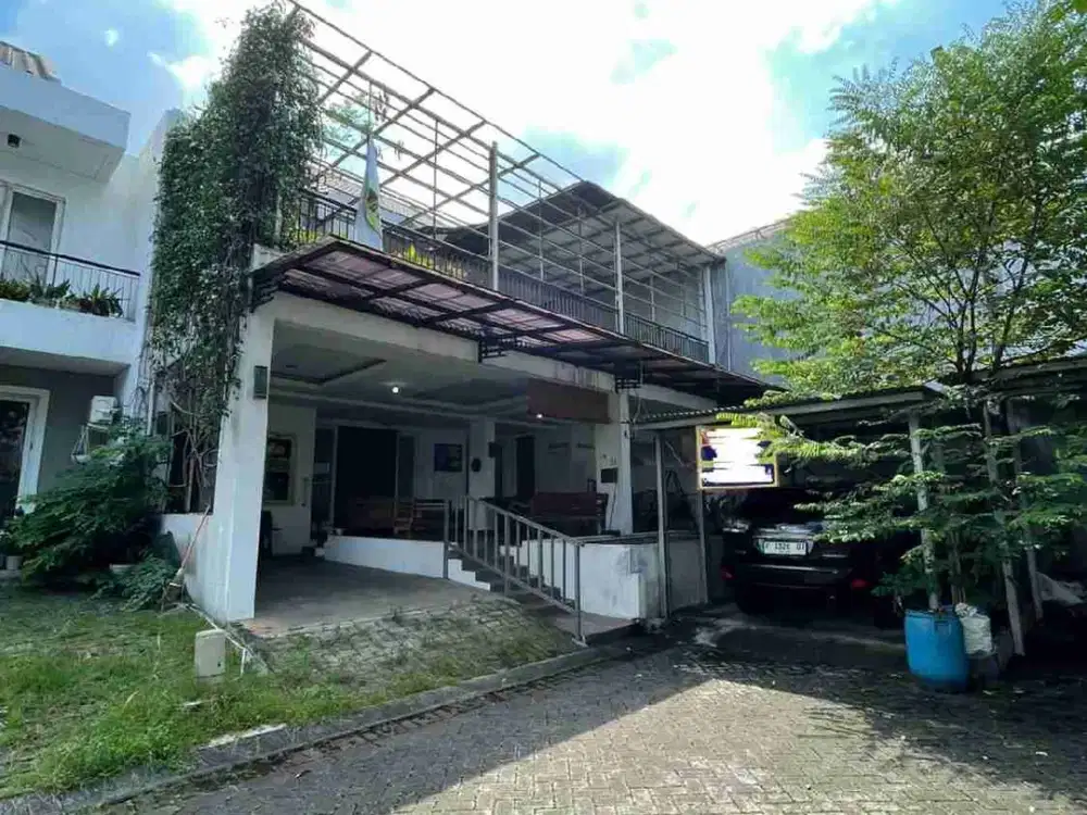 Dijual rumah besar dan murah Raffles hills Cibubur.