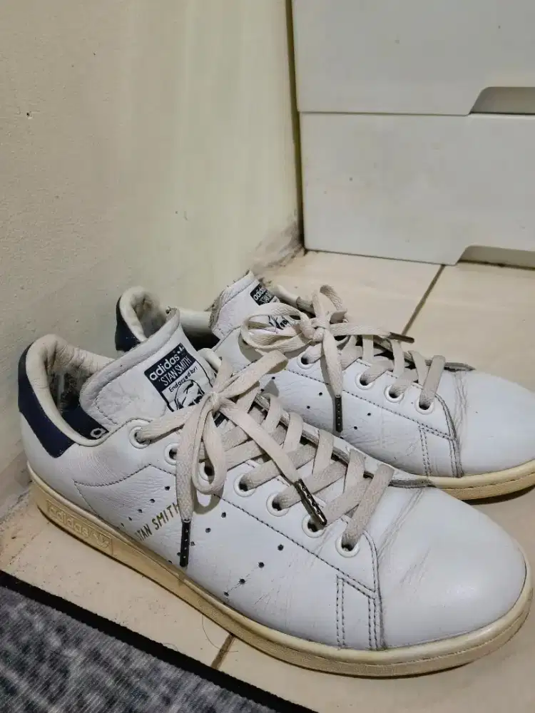 Sepatu Adidas Stan Smith size 42,5