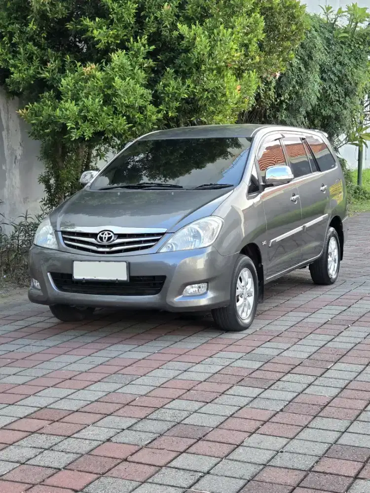 Toyota Kijang Innova G Diesel Manual Tahiun 2010