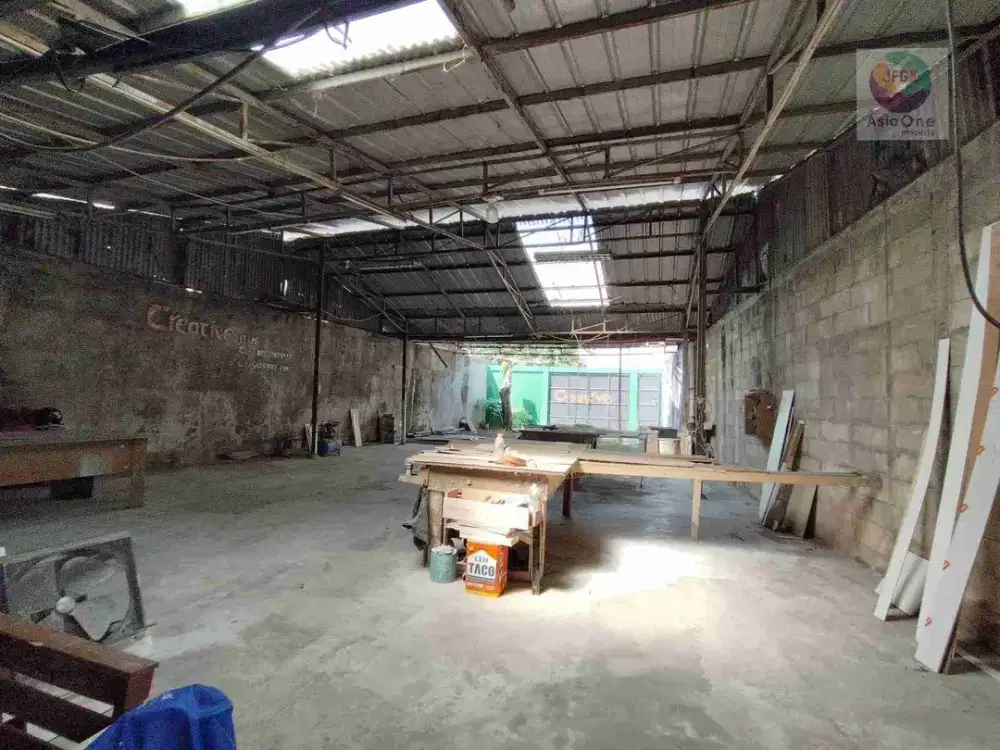 Bangunan & Lahan Ex Workshop Dijual di Pondok Pekayon Bekasi