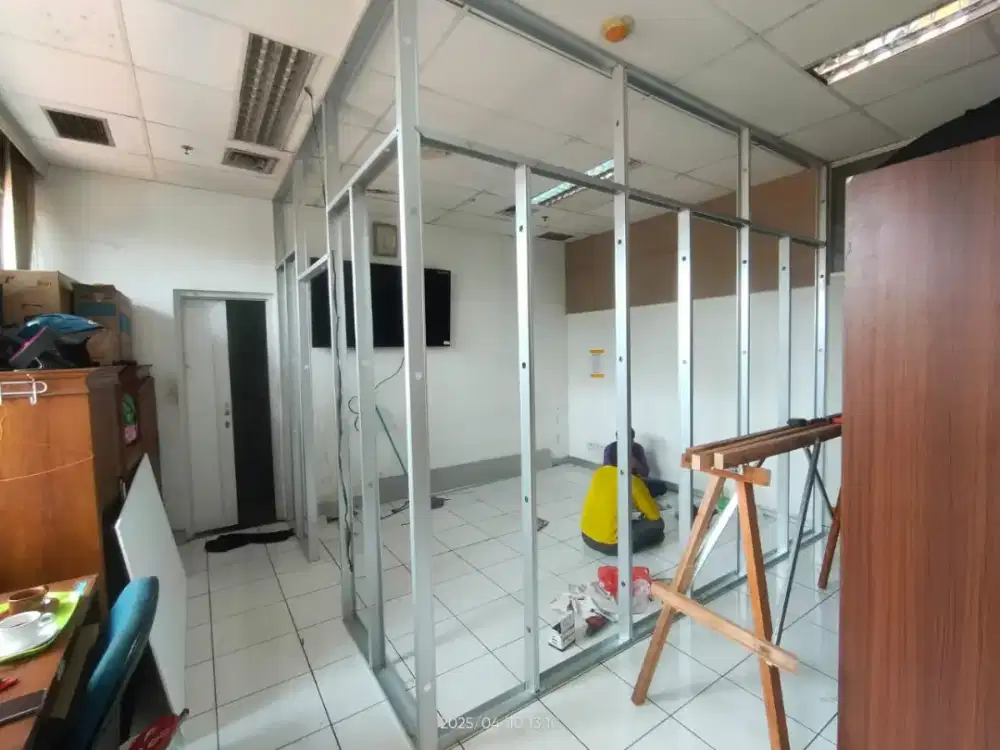 Jasa dekorasi buat ruangan dari gypsum. Cepet efisien dan tidak kotor