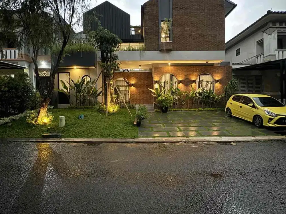 Jual Rumah Baru Mewah 3 Lantai Di The Green BSD City – Rooftop & Attic Room, SHM