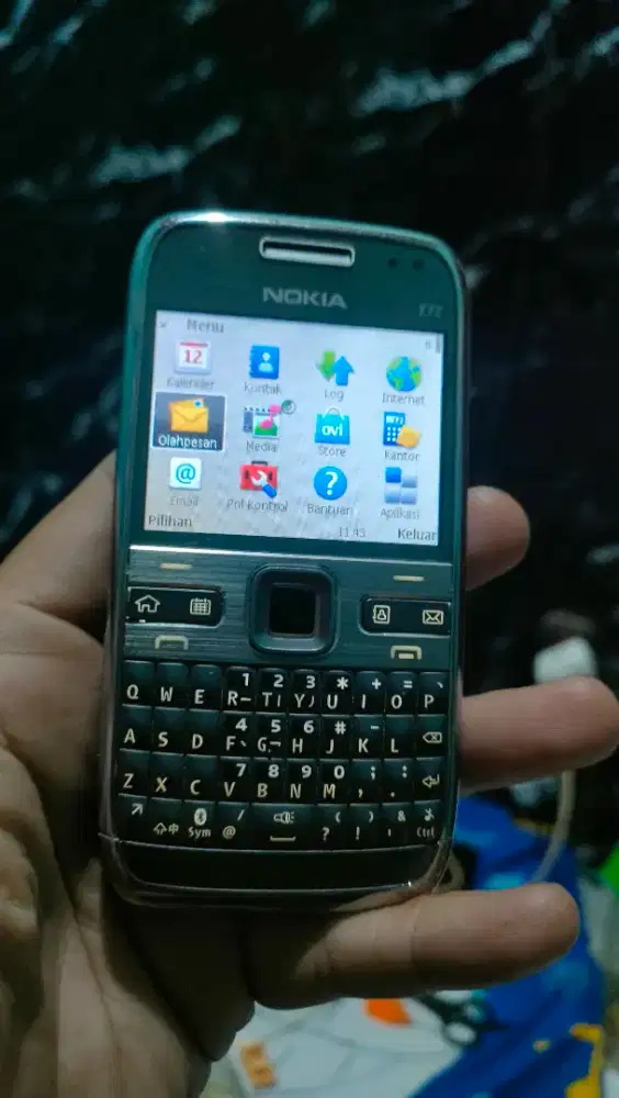 Nokia E72 qwerty mulus original