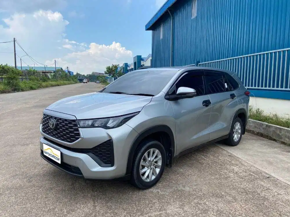 TOYOTA INNOVA ZENIX G AT 2023