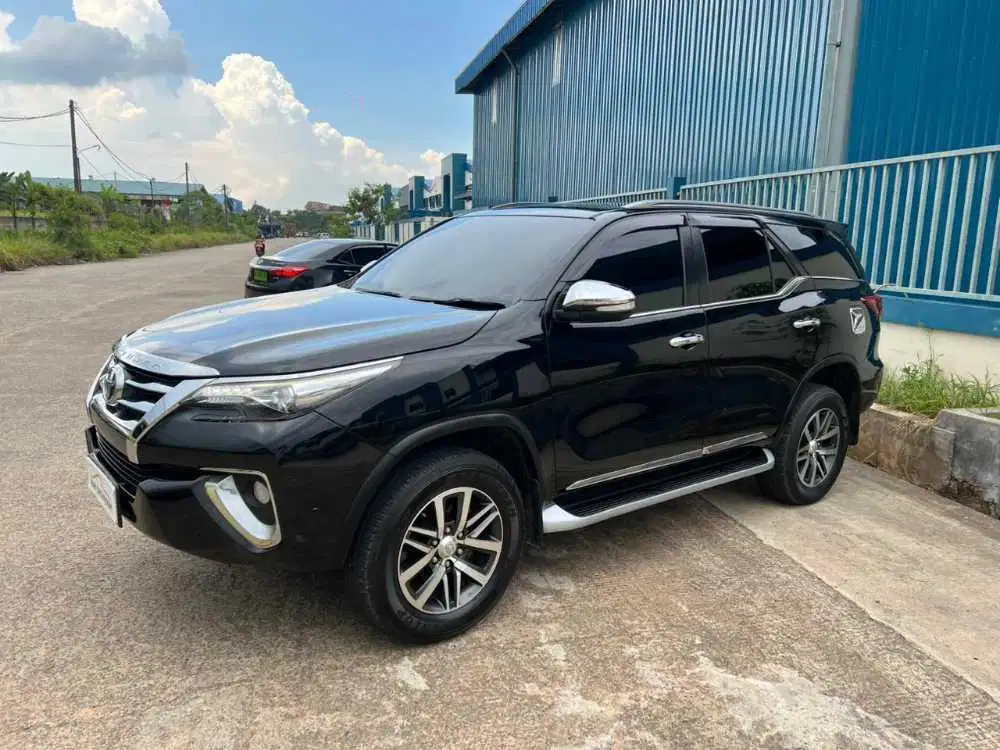 TOYOTA FORTUNER SRZ AT 2016