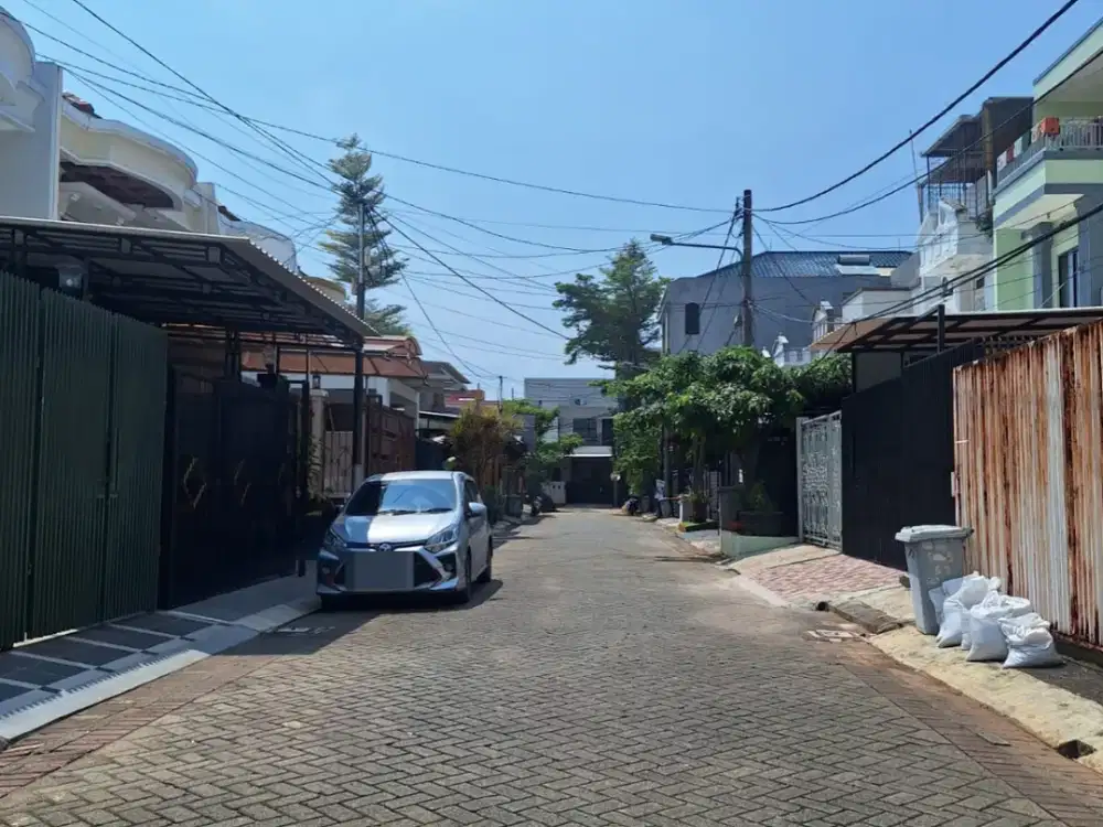 DIJUAL MURAH RUMAH 2 LANTAI CITRA 2 EXT JAKARTA BARAT
