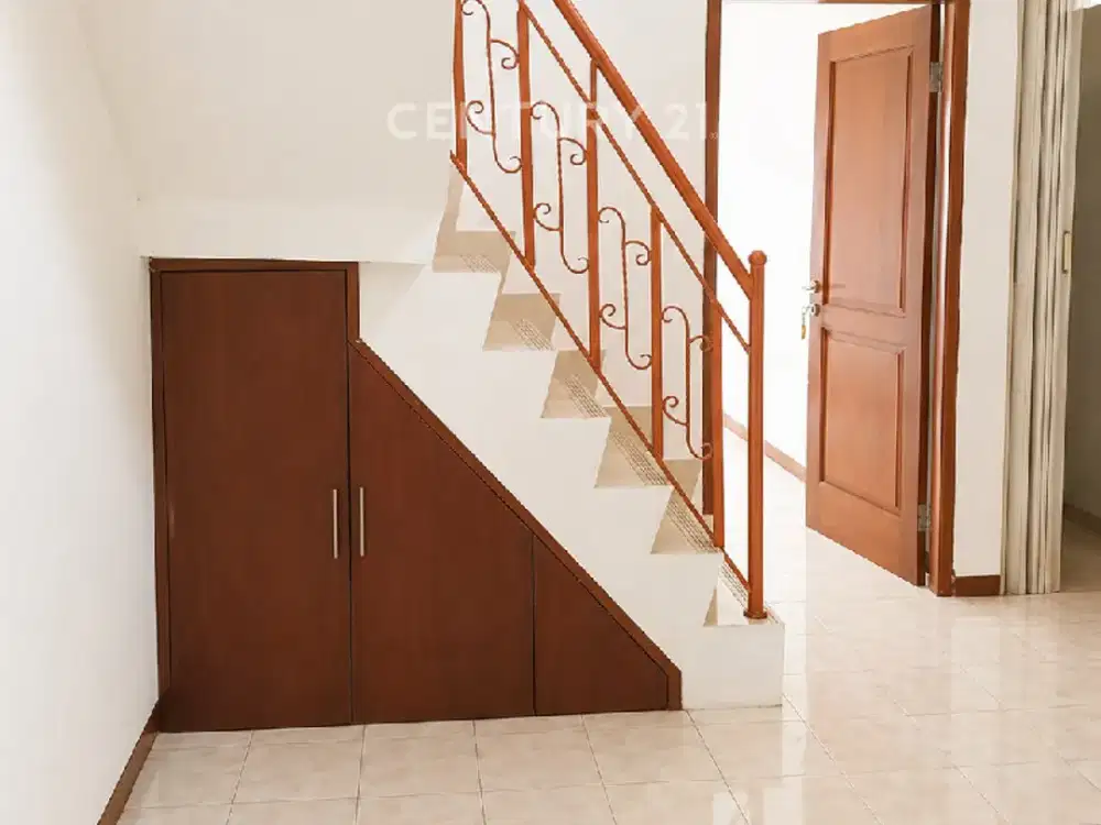 JUAL RUMAH SIAP HUNI DI GANDARIA SELATAN , CIPETE, JAKARTA SELATA