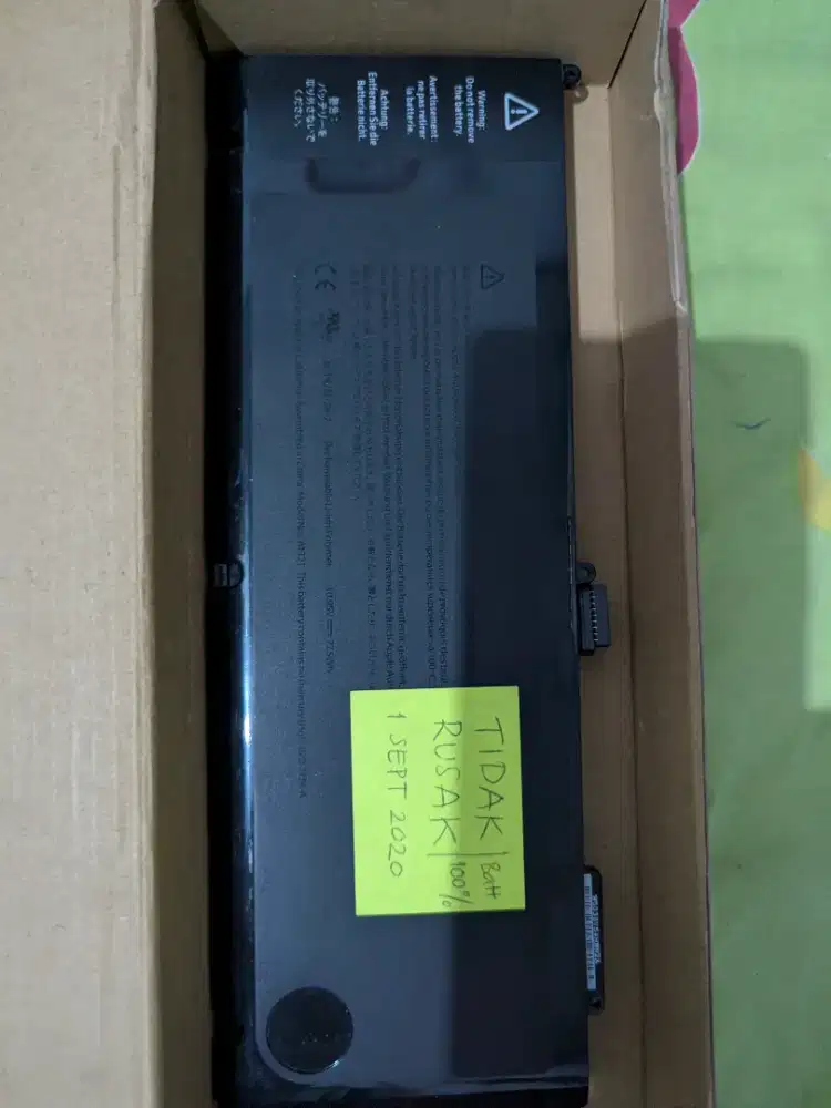 Macbook pro 15inch 2009/10 baterai A1321