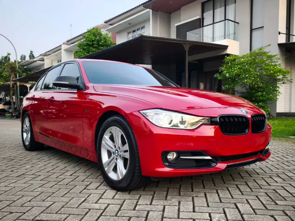 (Cash/km40rb) BMW 320i Sport 2013