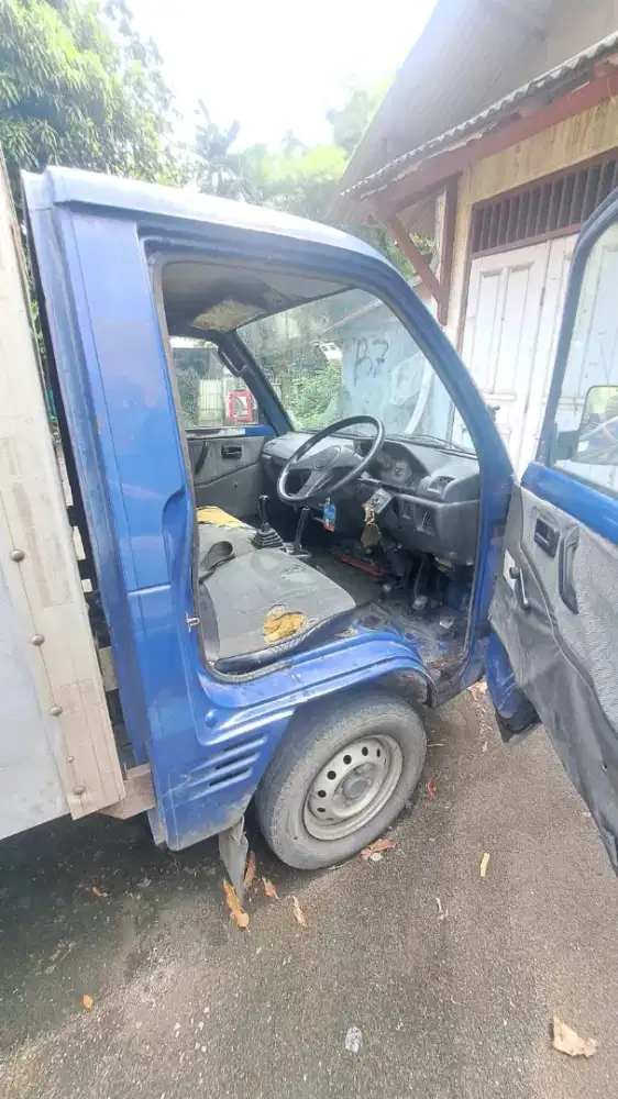Dijual mobil box suzuki carry  murah