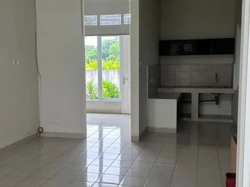 Strategic 3 Bedroom House For Rent, In Kerobokan Kelod Area