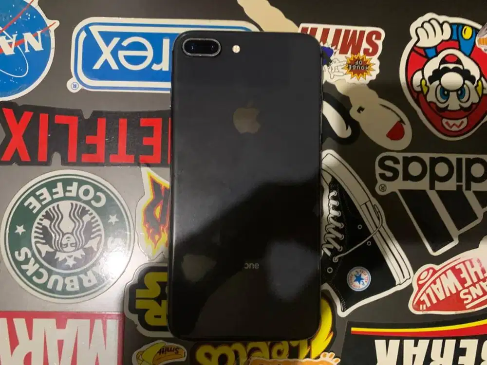 iphone 8 plus 64gb black ex ZPA