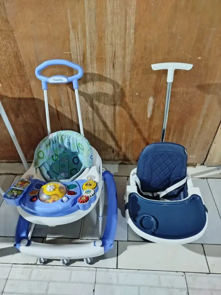 Baby Walker Family & Baby Chair Pliko