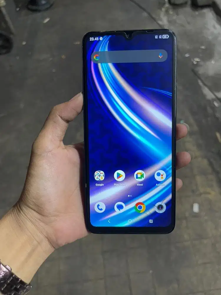 Sharp aquos v7 plus Ram 6/256