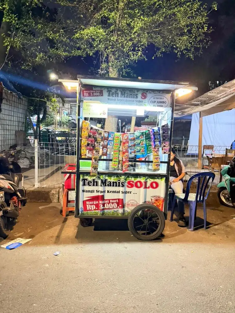 Di cari penjaga teh solo