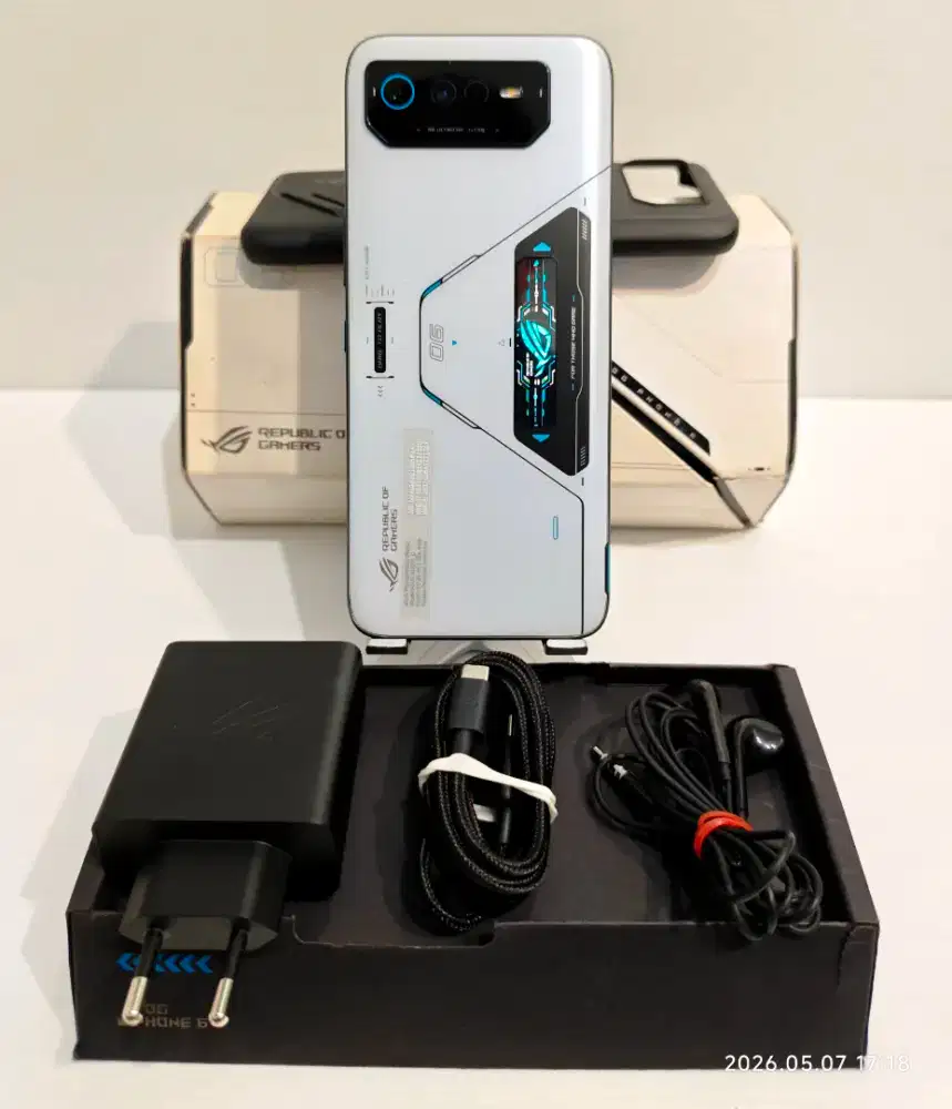 Asus Rog Phone 6 Pro 18/512 Gb Likenew 99% Garansi Ex Resmi bisa TT/BT