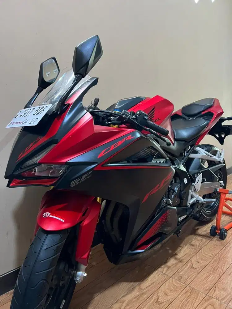 CBR 250RR SP Quick Shifter Odo 9rb
