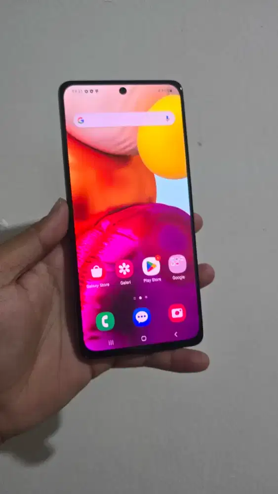 Samsung A71 8+8/128gb