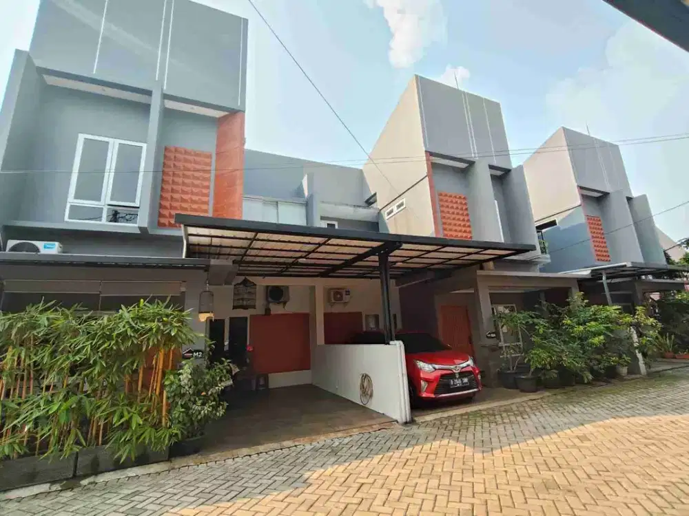 Rumah 2 Lantai Siap Huni Konsep Industrialis dekat Akses Tol Limo - Cinere