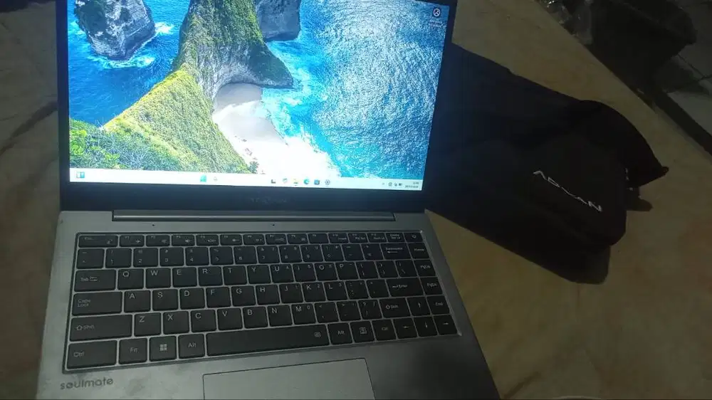 Jual Laptop Advan Soulmate RAM 8GB / SSD 120GB