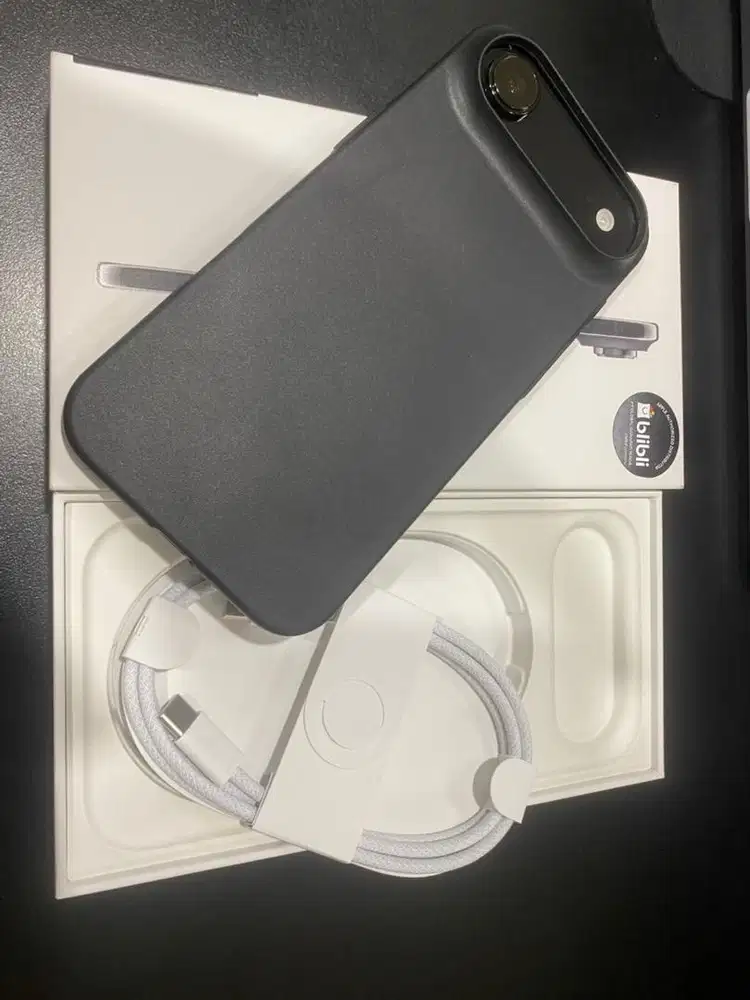 iPhone 17 Air 256GB | iBox