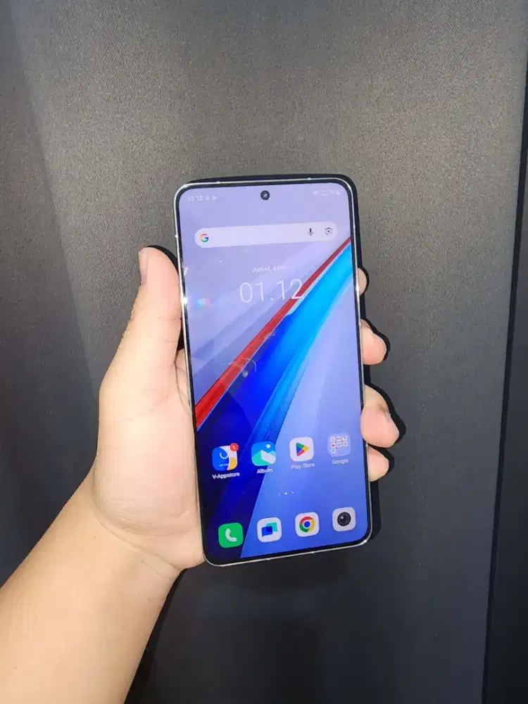 Vivo Iqoo 13 12/256 GB Garansi ON