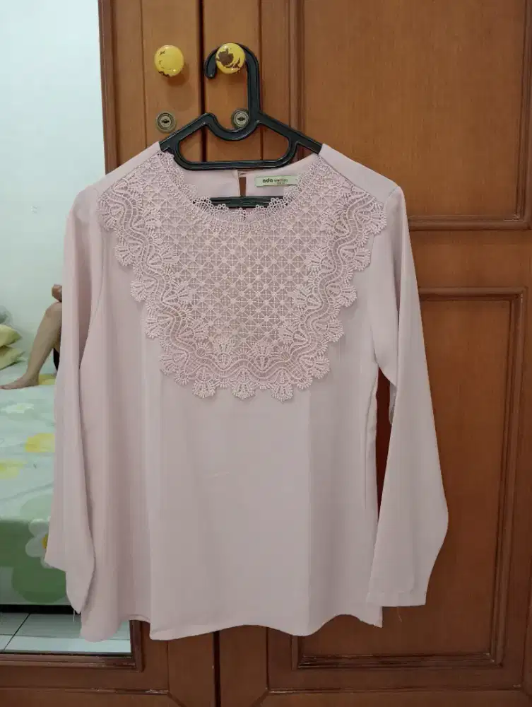 PRELOVED BLOUSE BORDIR BABY PINK