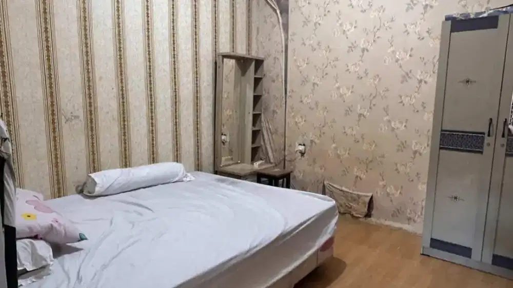 Disewakan rumah fully furnished 3 KT 1KM dekat sekolah insantama