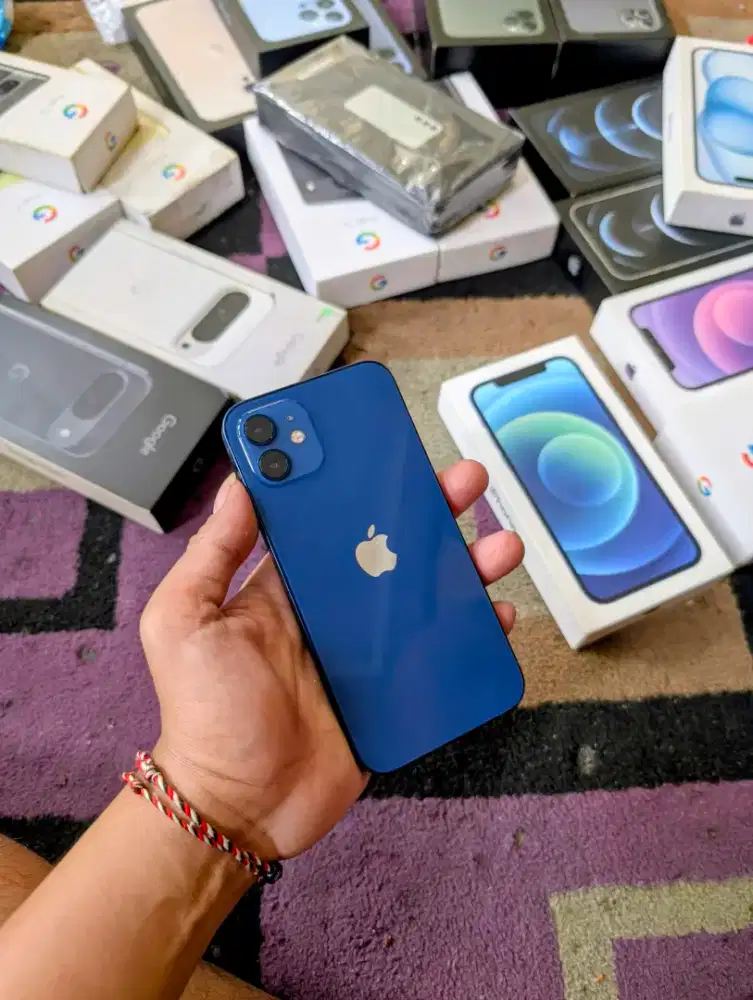 iPhone 12 64Gb ex iBox